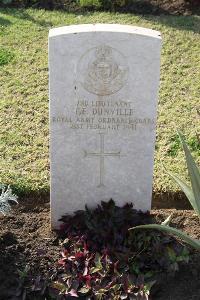 Ismailia War Memorial Cemetery - Dunville, Thomas Edward